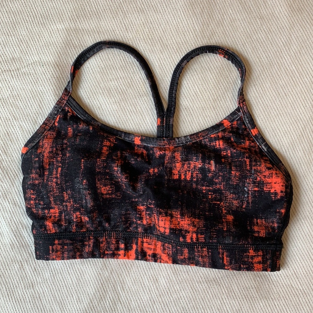 Sports bra with mesh back